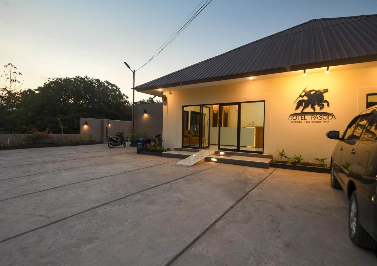 Pasola Hotel Waikelo Exterior foto